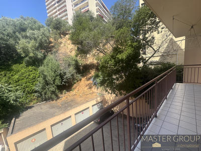 Appartement - 97 m² - 4 pièces