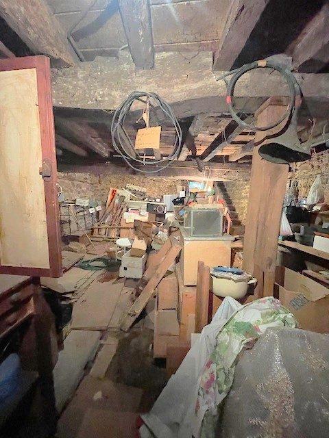 Maison - 185 m² - 10 pièces