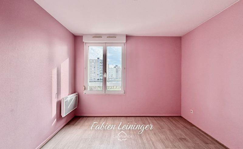 Appartement - 98 m² - 5 pièces