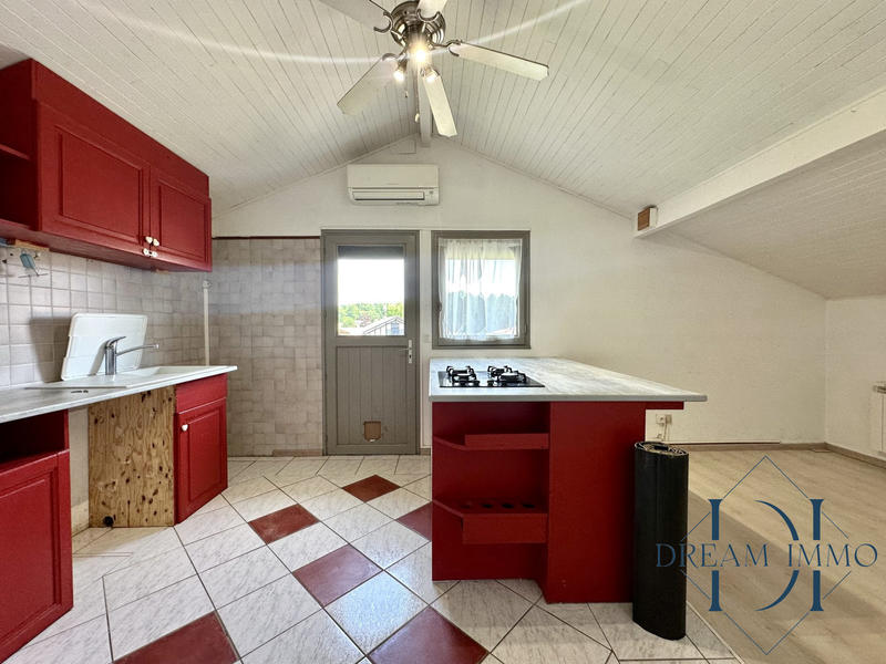 Maison ancienne - 210 m² - 9 pièces