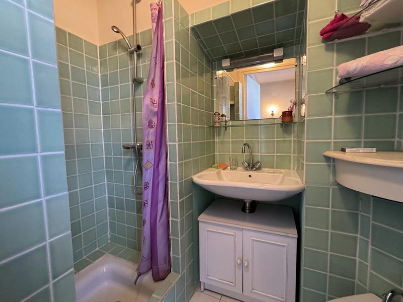 Maison - 222 m² - 7 pièces