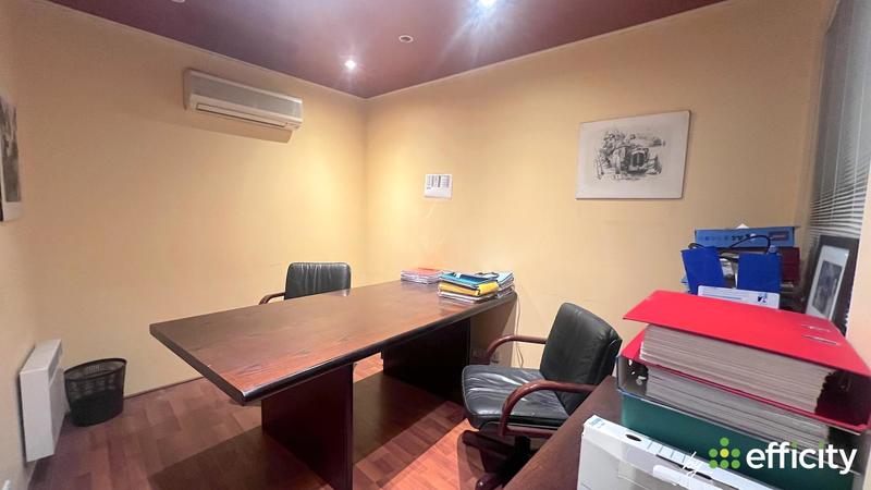 Bureau - 80 m² - 5 pièces