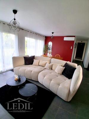 Maison - 100 m² - 4 pièces