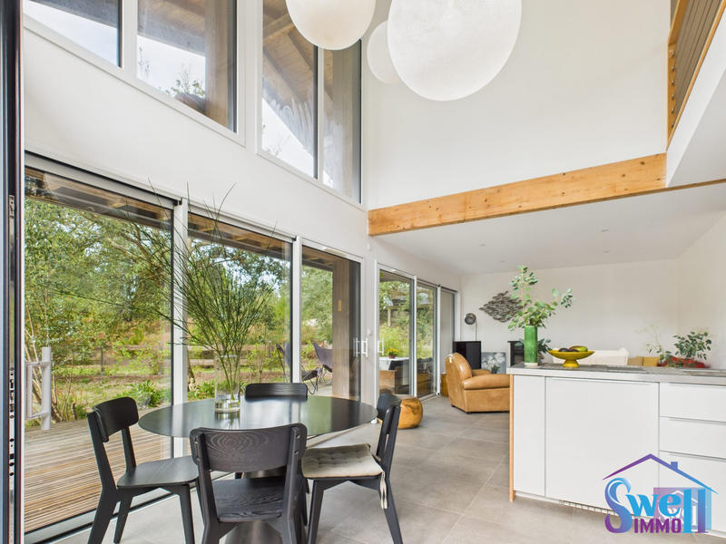 Maison - 122 m² - 4 pièces