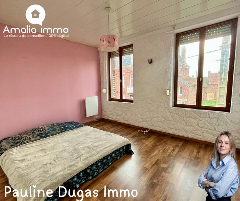 Maison - 90 m² - 5 pièces