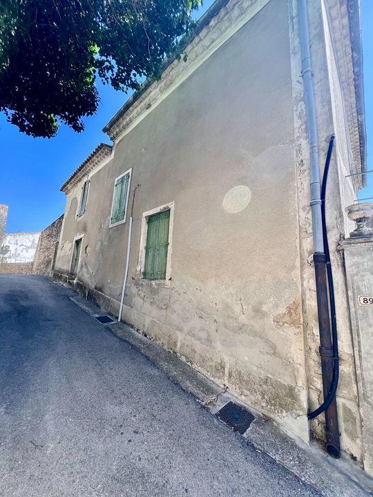 Maison - 315 m² - 15 pièces