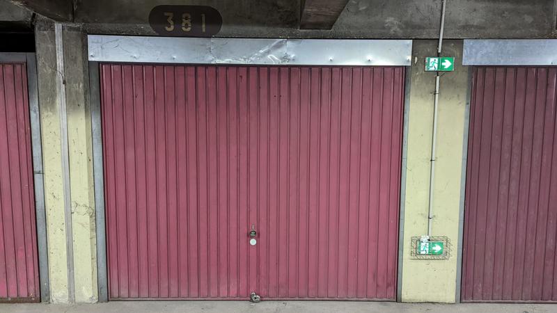 Parking / Garage - 15 m²