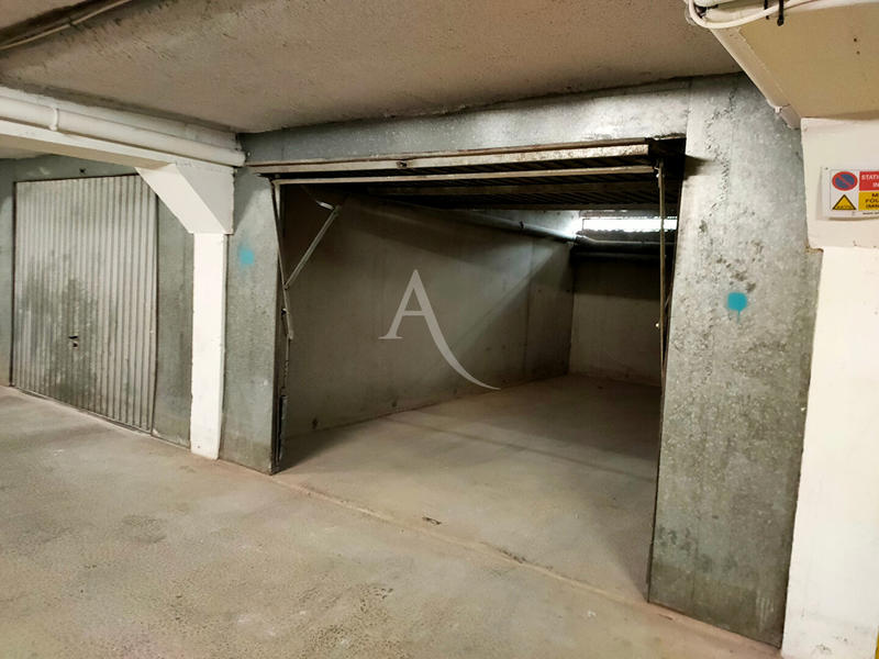 Parking - 21 m²