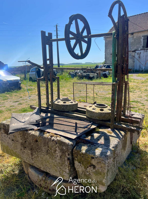 Maison - 216 m² - 7 pièces