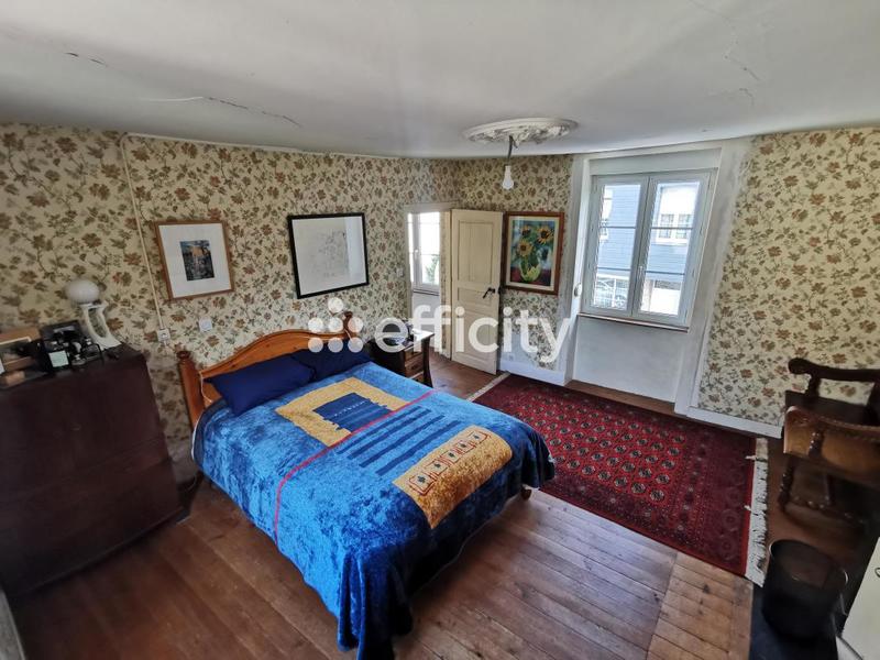 Maison en pierre - 125 m² - 6 pièces