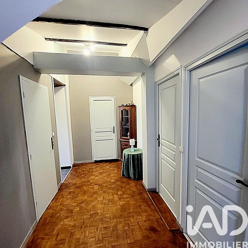 Maison de campagne - 180 m² - 7 pièces