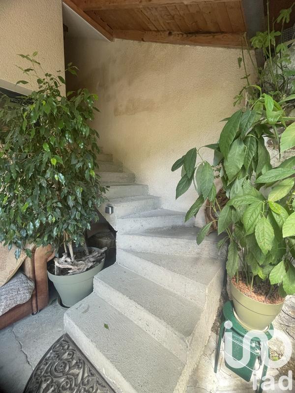 Maison de ville - 99 m² - 7 pièces