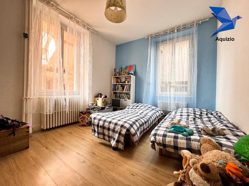 Appartement - 82 m² - 3 pièces