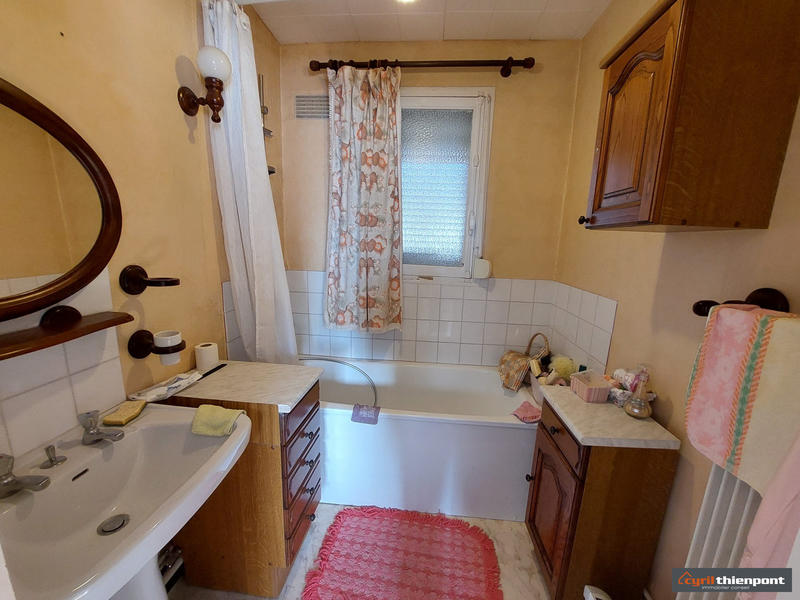 Maison - 88 m² - 5 pièces