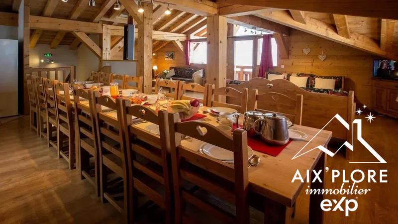 Châlet - 179 m² - 8 pièces
