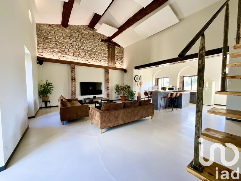 Maison - 290 m² - 7 pièces