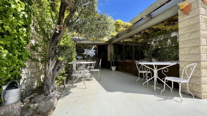 Villa - 600 m² - 22 pièces