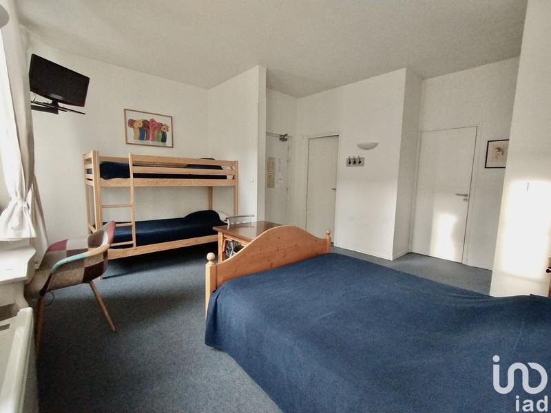 Local commercial - 302 m²