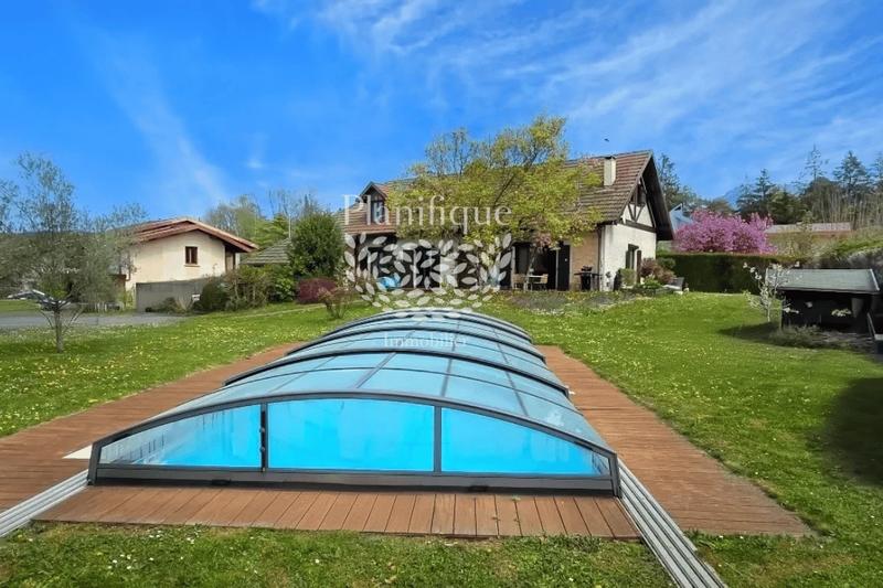 Propriété - 186 m² - 7 pièces