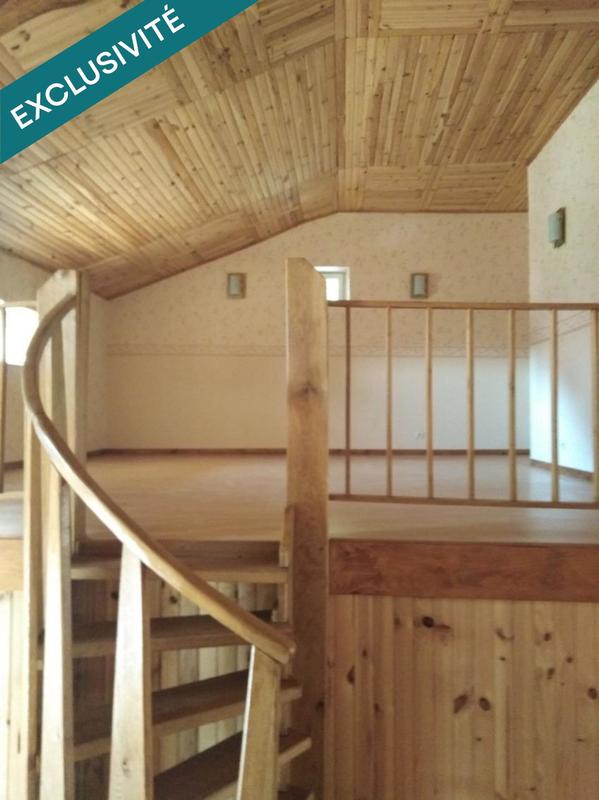 Maison de village - 260 m² - 7 pièces