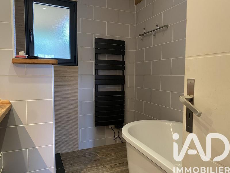 Maison - 161 m² - 7 pièces