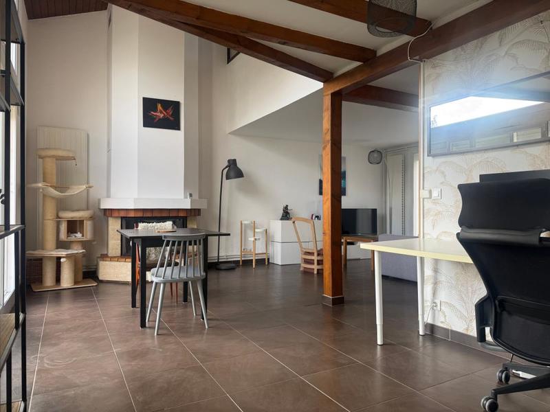 Maison - 98 m² - 4 pièces