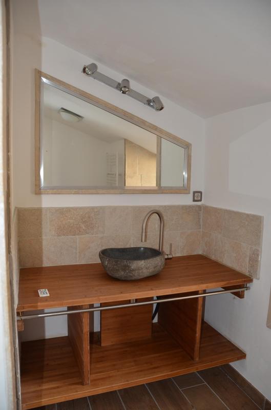 Maison en pierre - 212 m² - 6 pièces