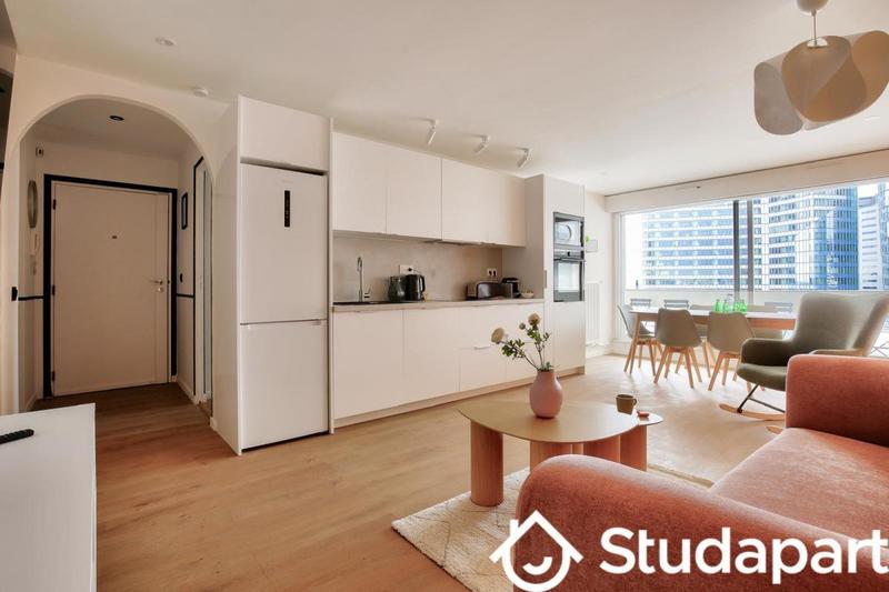 Chambre - 13 m² - 1 pièce