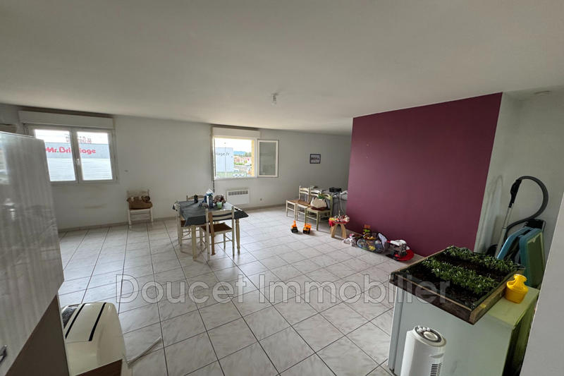 Local commercial - 380 m²