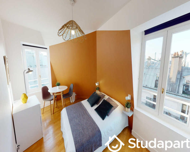 Chambre - 80 m² - 1 pièce