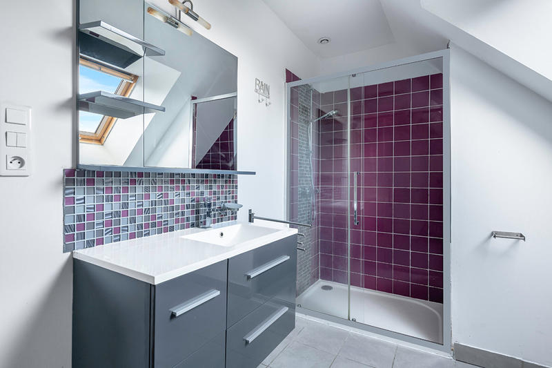 Maison - 96 m² - 4 pièces