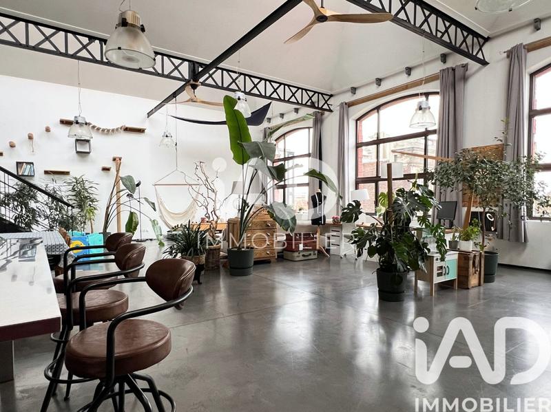 Loft - 248 m² - 8 pièces