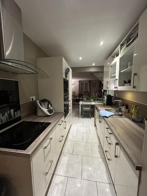 Maison - 80 m² - 4 pièces