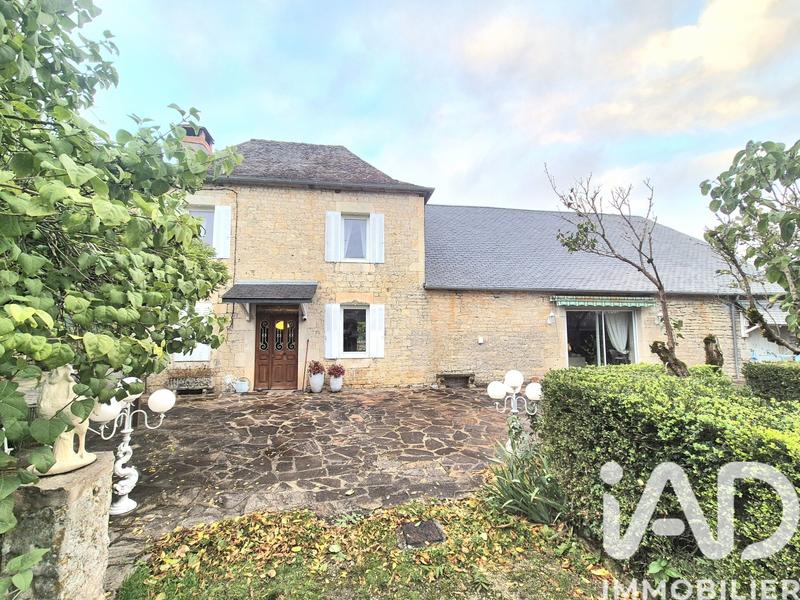 Maison - 180 m² - 5 pièces