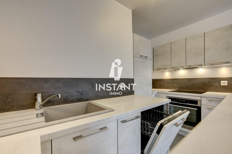 Appartement - 64 m² - 3 pièces