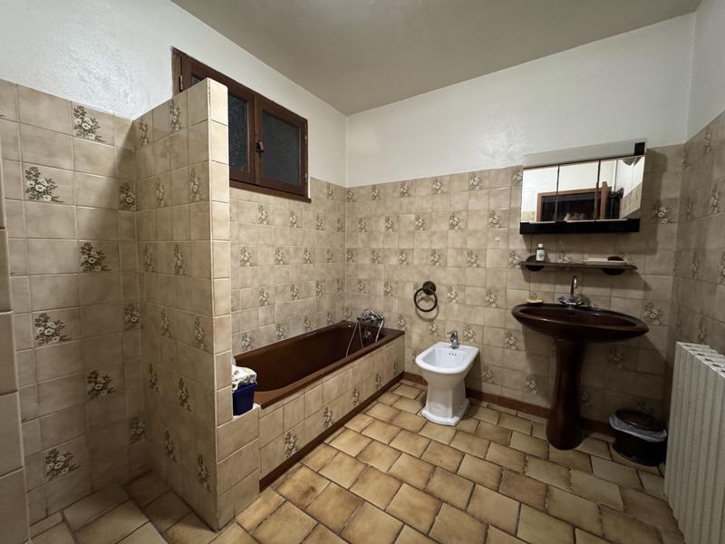 Maison - 138 m² - 6 pièces