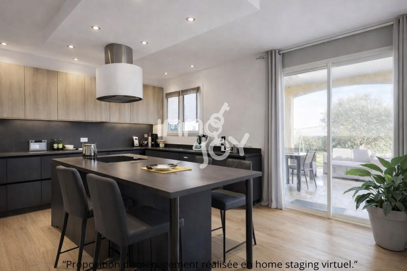 Maison - 171 m² - 7 pièces