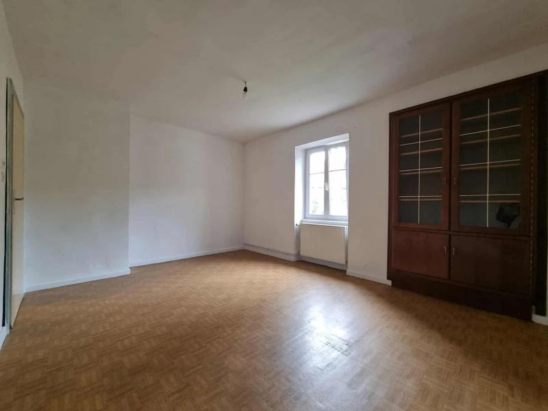 Maison - 198 m² - 10 pièces