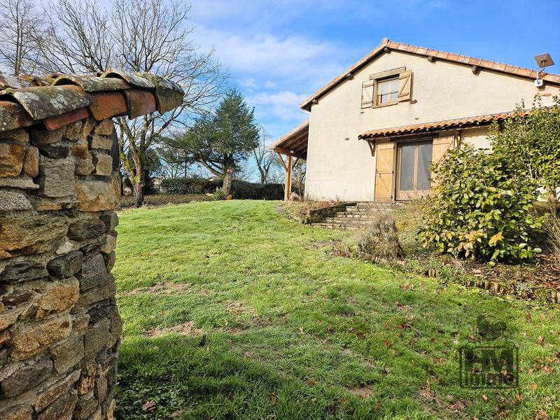 Maison - 174 m² - 6 pièces