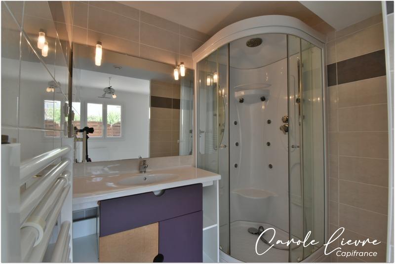 Maison - 92 m² - 4 pièces