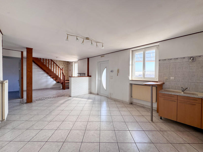 Immeuble - 145 m² - 7 pièces