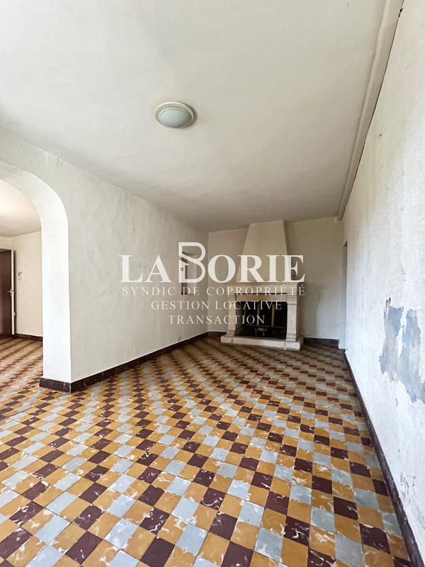 Mas - 179 m² - 7 pièces