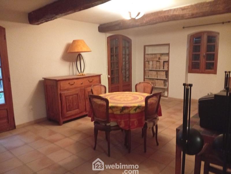 Villa - 180 m² - 5 pièces