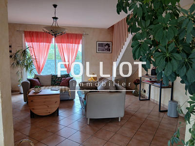 Maison - 170 m² - 7 pièces