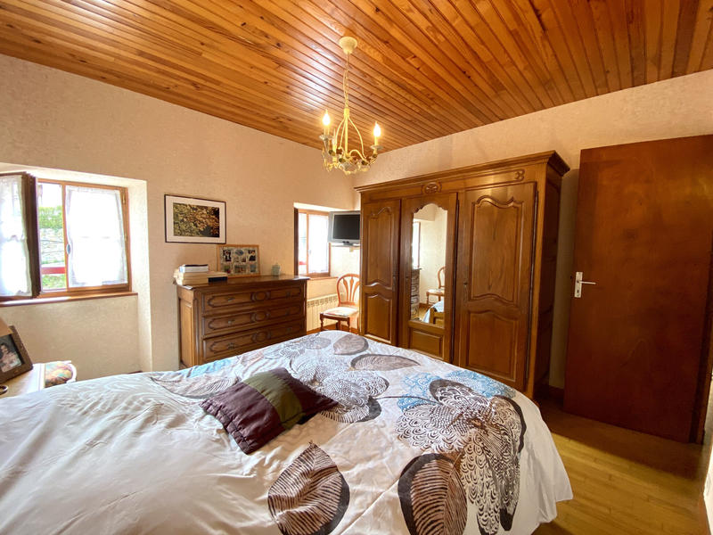 Maison - 306 m² - 10 pièces