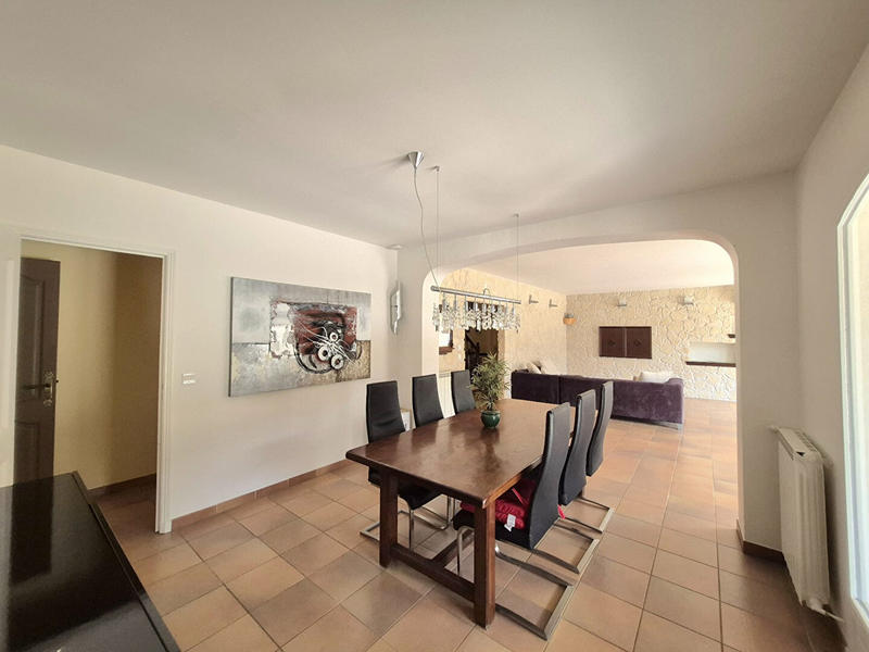 Maison - 170 m² - 5 pièces