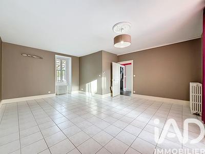 Maison - 96 m² - 4 pièces