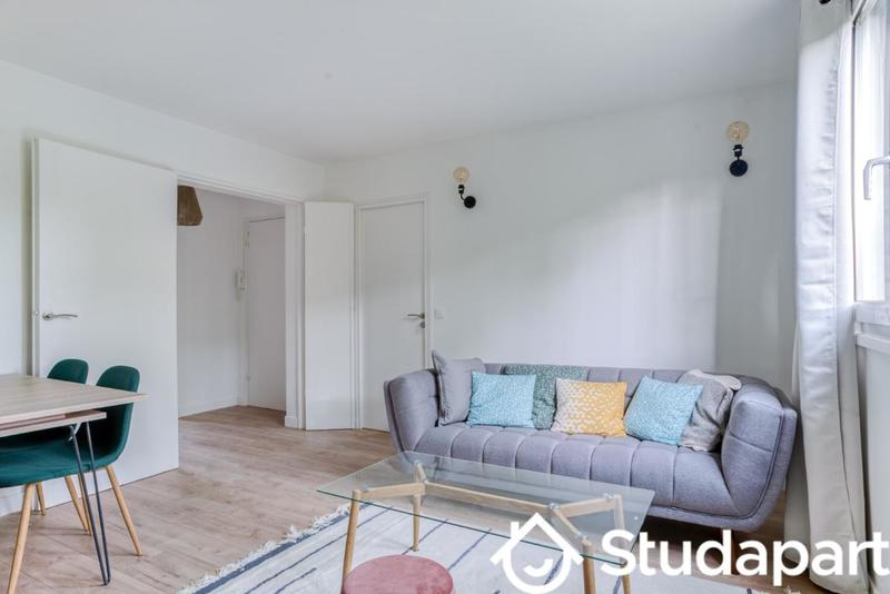 Chambre - 10 m² - 1 pièce