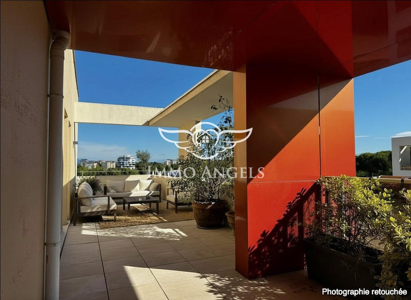 Appartement - 100 m² - 4 pièces