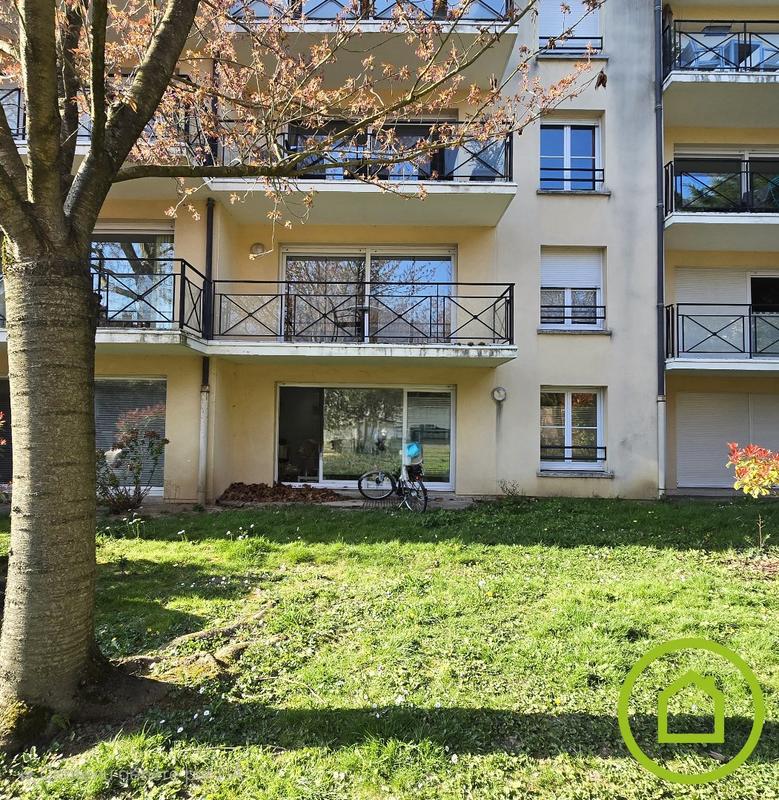 Bureau - 42 m² - 2 pièces